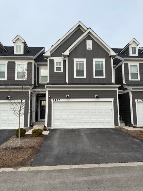 Photo - 2132 Weatherbee Ln