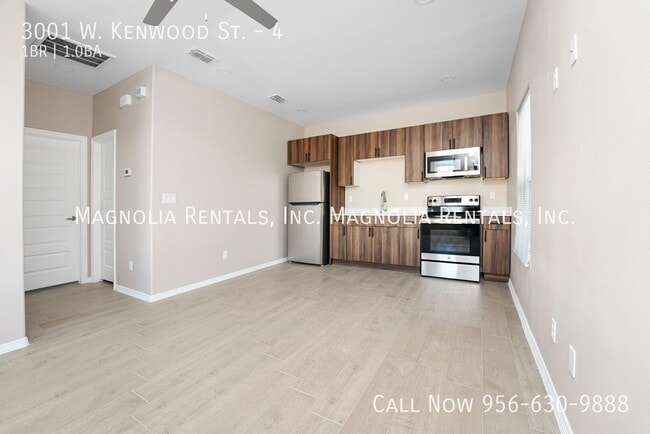 3001 W Kenwood St Unit 4
