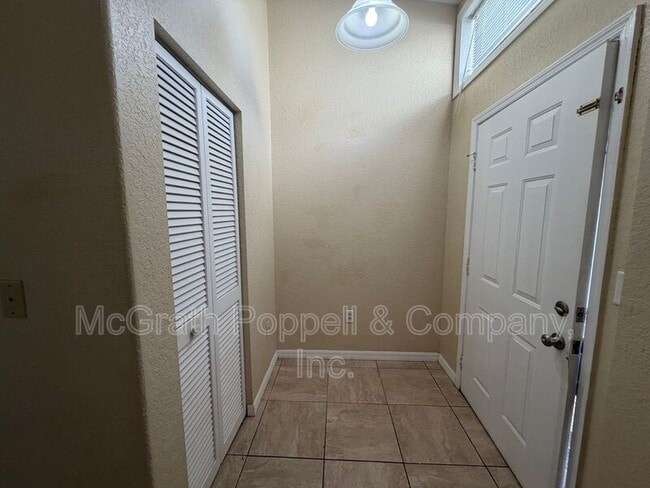 Photo - 3319 Duff Rd