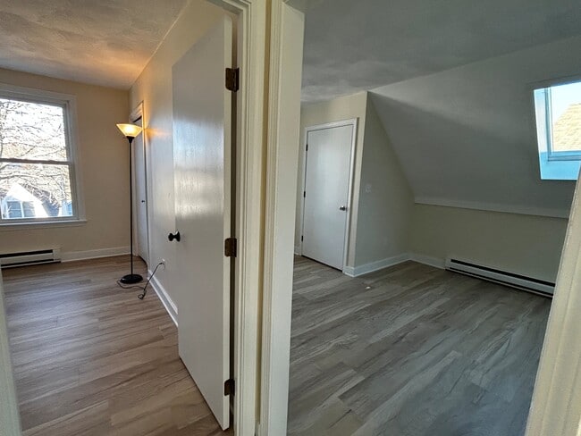 Photo - 53 Hale St Unit Apartment  3