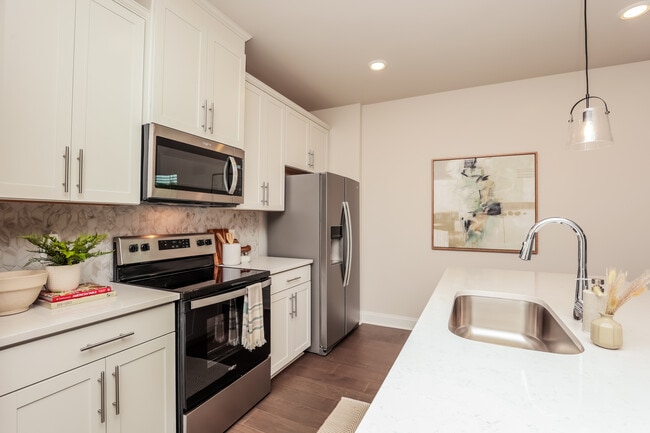 Photo - Cedar Landing