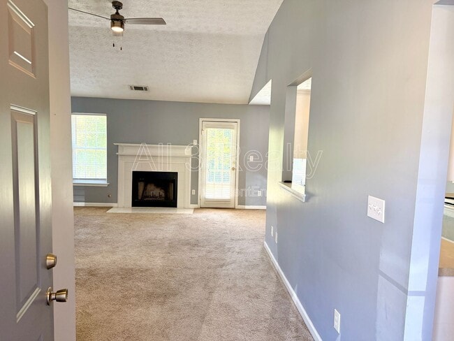 Photo - 11166 Knotty Pine Pl