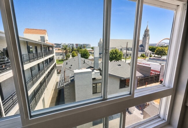 Photo - 4225 Inglewood Blvd Unidad 202