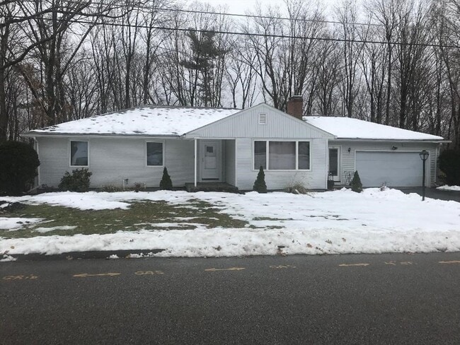 Photo - 83 Helena St