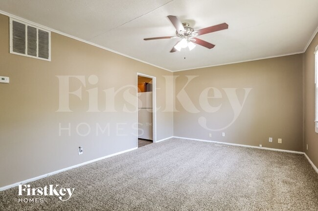 Photo - 3605 NE 54th St