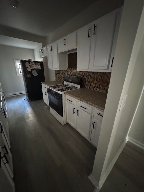 5 E 24th St