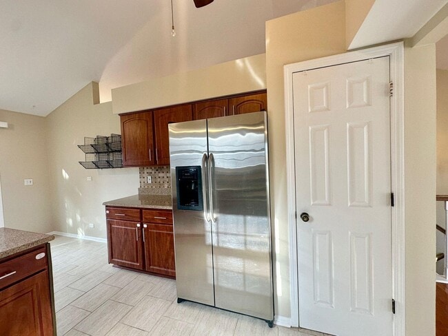 Photo - 612 Orrington Ct