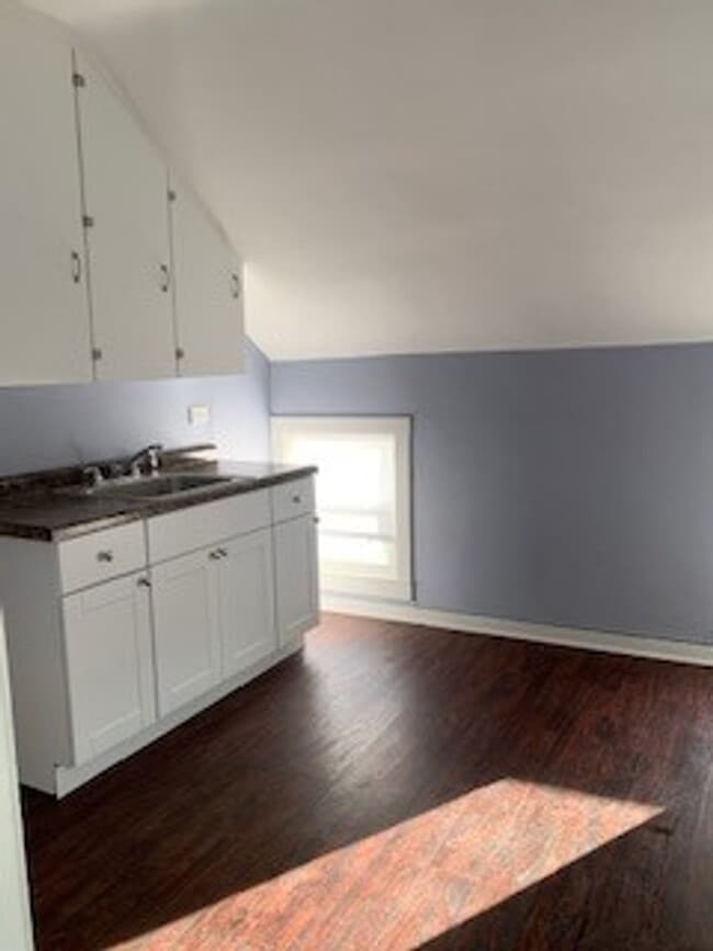 Photo - 535 S State St Unit 2