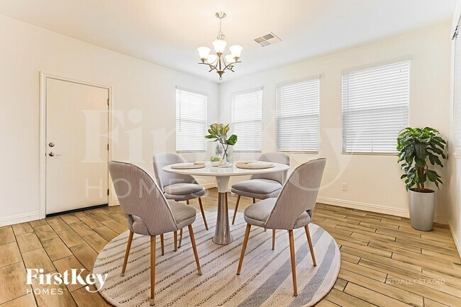 Photo - 6926 E Butte St