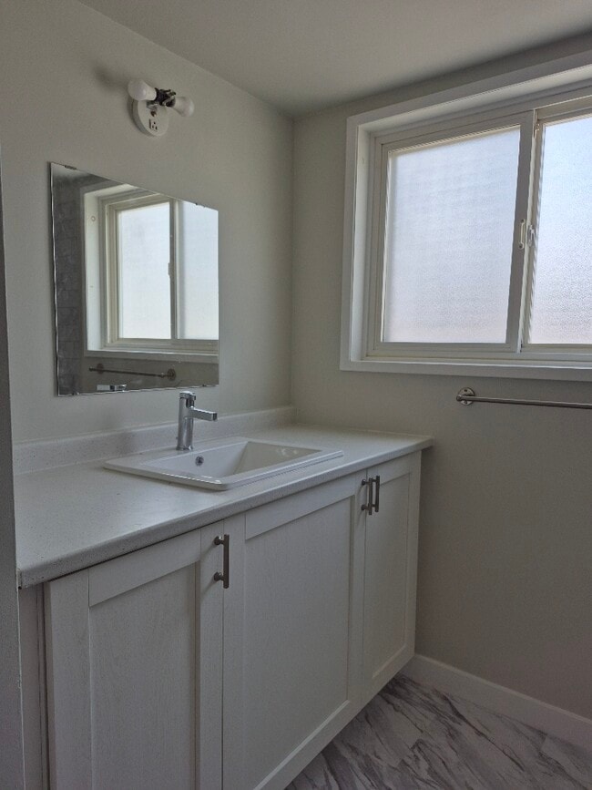 Photo - 1491 Government St