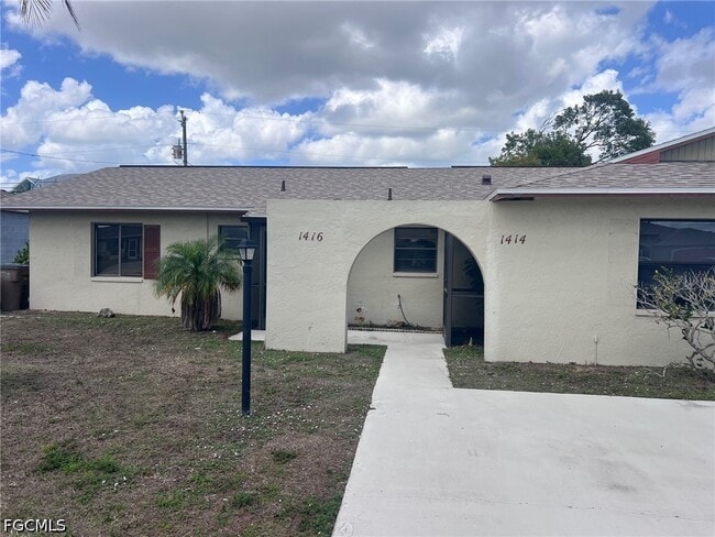 Building Photo - 1416 SE 1st Pl