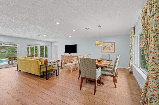 Photo - 2218 Kings Lake Blvd Unit SI ID1504169P