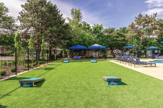 Carlyle Apartments