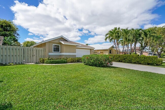 Photo - 1080 NW 19th Terrace
