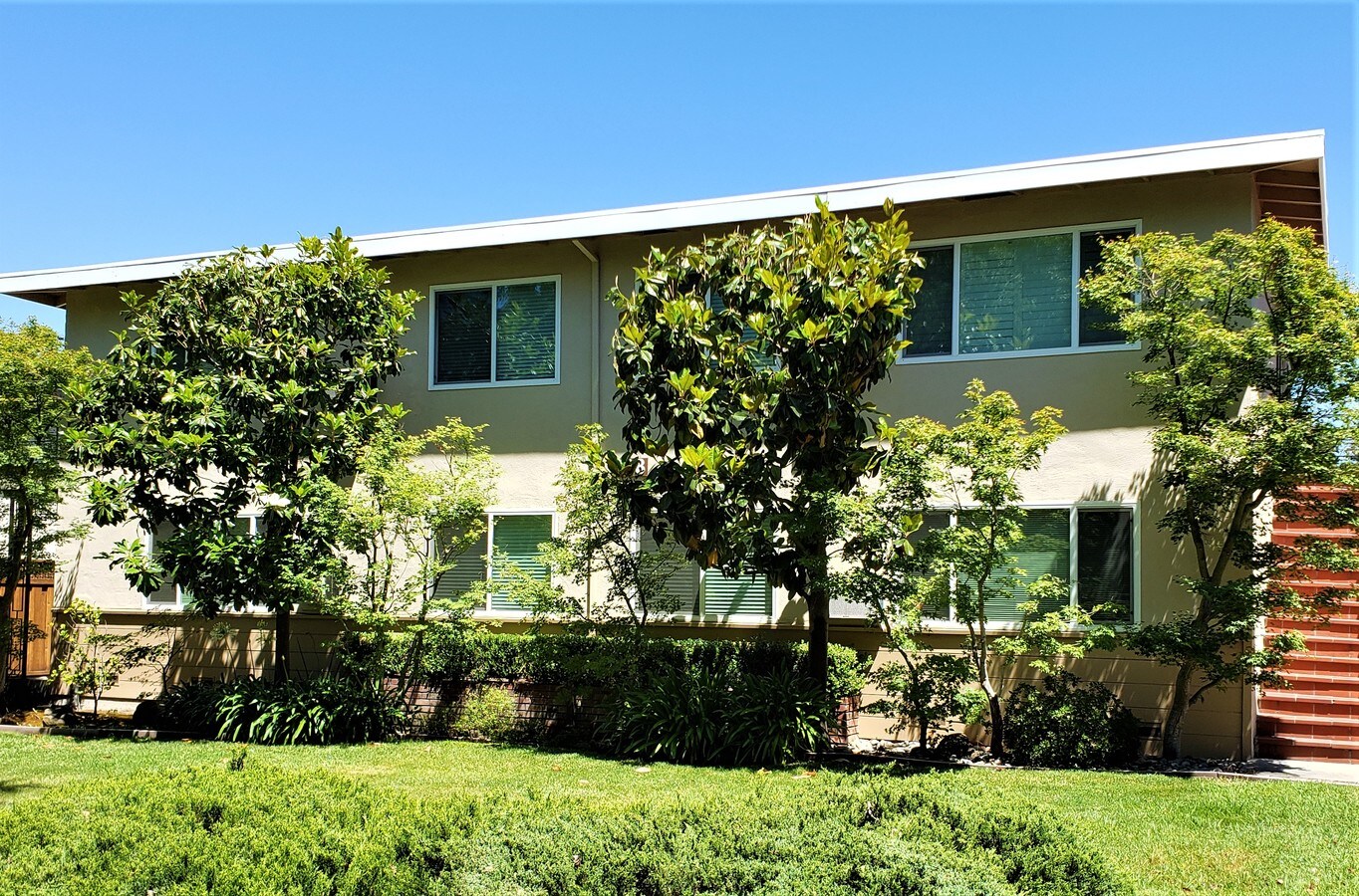 168 Carlton Avenue - 168 Carlton Avenue