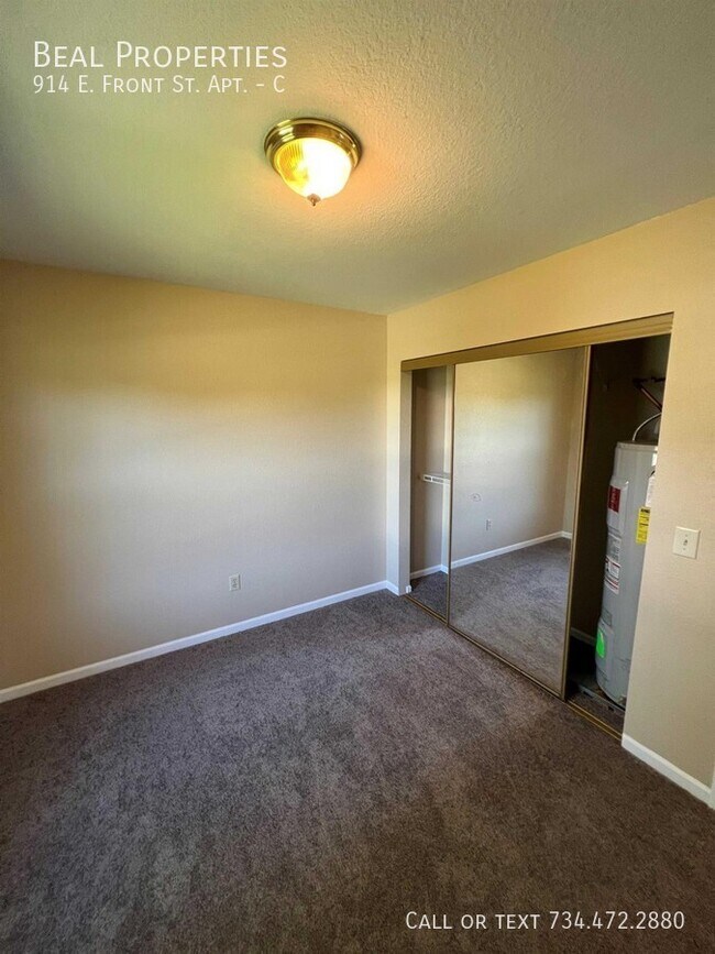 Photo - 914 E Front St Unit C