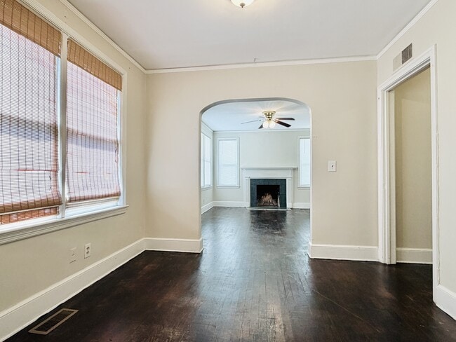 Photo - 409 9th St