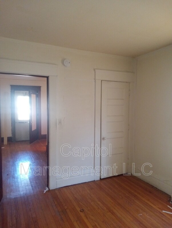Photo - 1016 N Capitol Ave Unidad 1