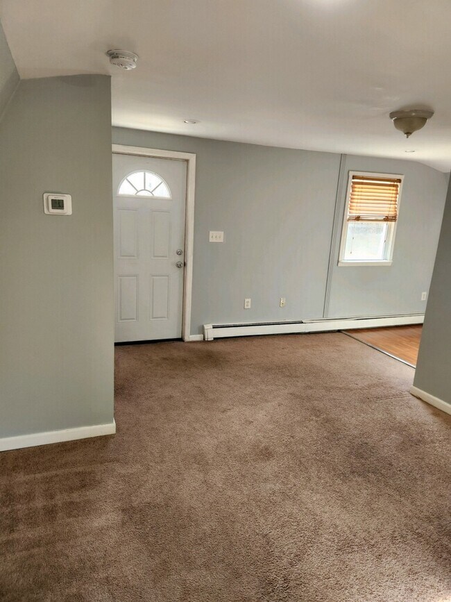 592 Long Pond Rd Rental House Rental in Mahopac, NY