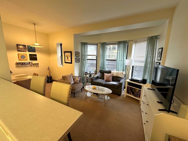 Photo - 636 Beacon St Unit 202