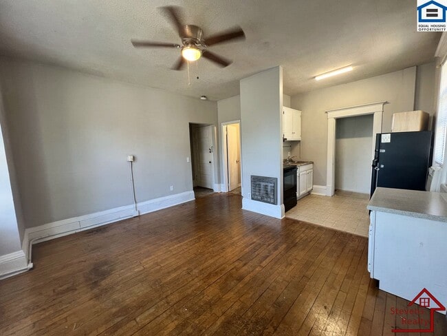 Photo - 938 Fort Wood St