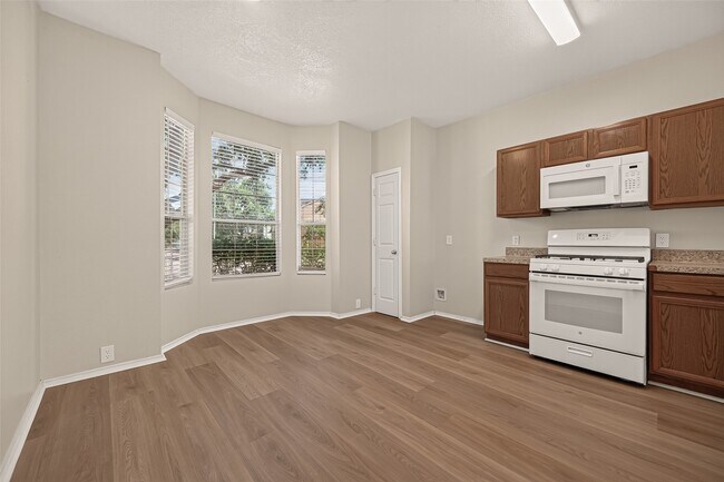 Photo - 18915 S Lyford Dr