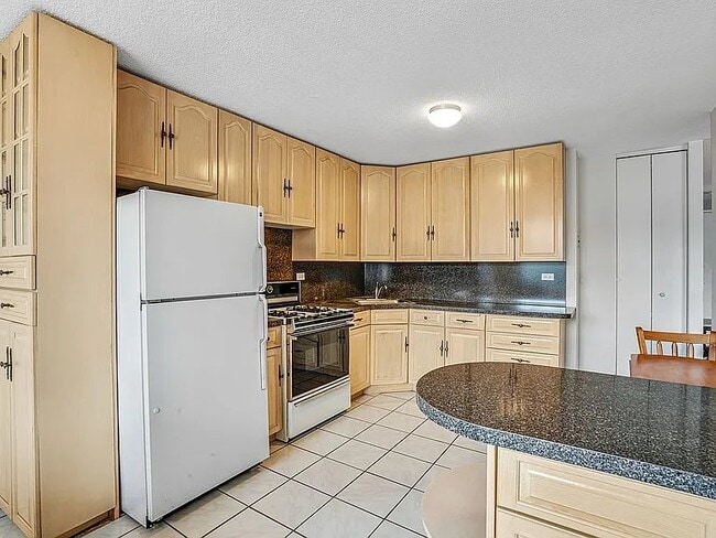 Photo - 1 Bay Club Dr Unit 2a