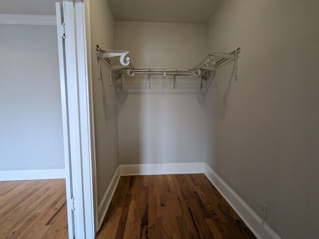 Photo - 4735 N Hermitage Ave Unit 407