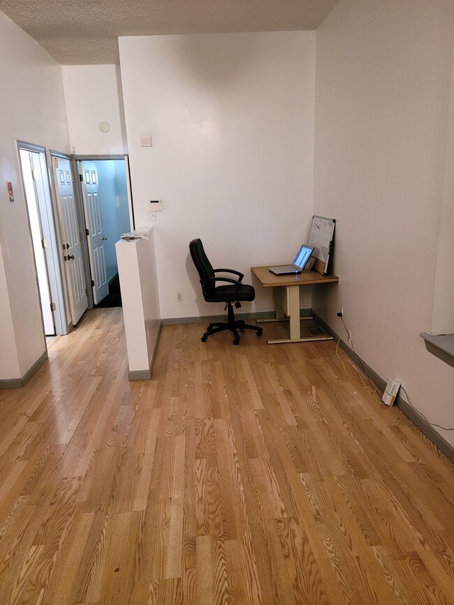 Photo - 3745 California Ave