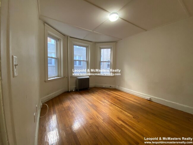 Photo - 1195 Boylston St Apartments