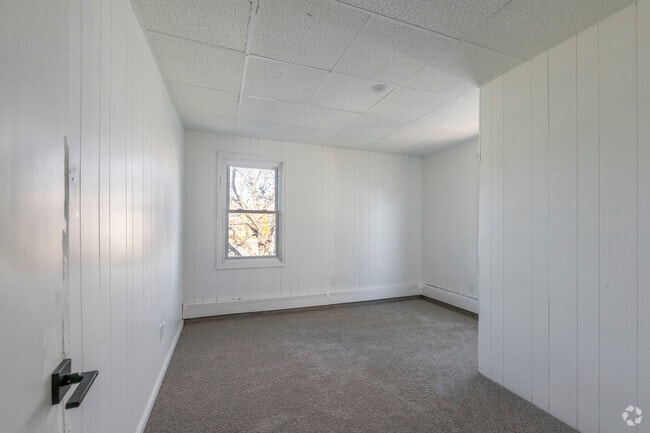 36 High Street - 2nd Floor