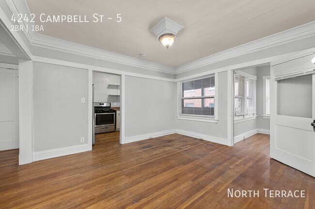 Photo - Charming 2BR in South Hyde Park – Where Hi... Unidad 5