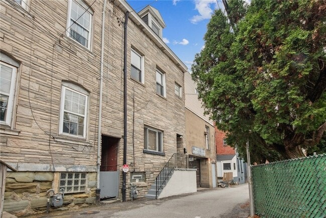 Photo - 4106 Garden Way Townhome
