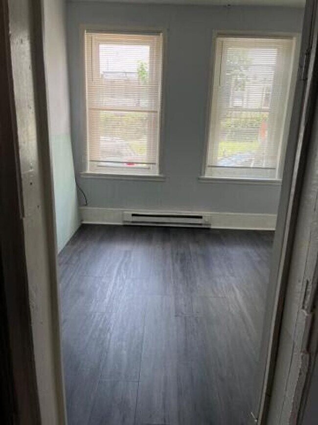 Photo - 2427 N Cleveland St Unidad 1F