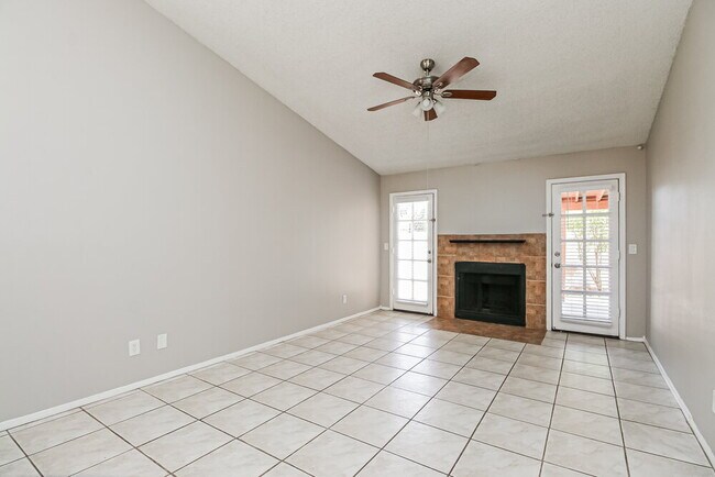 Photo - 2848 E Brown Rd