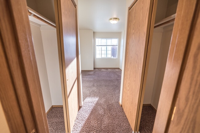 Photo - 2106 Yellowstone St Unit B