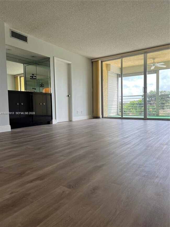 Photo - 9520 Seagrape Dr Unit 403