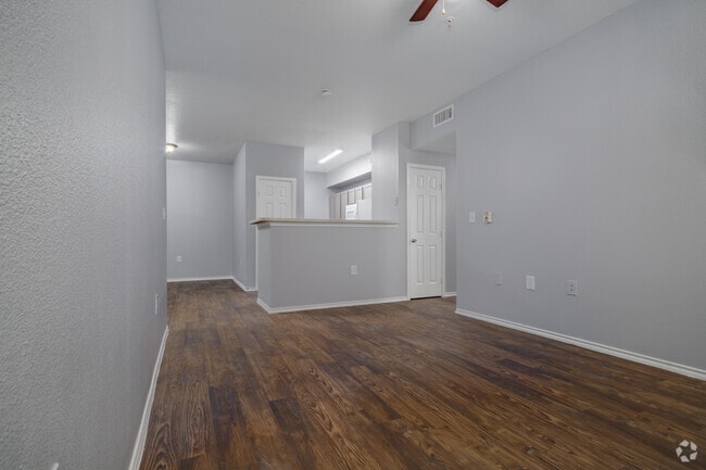 3BR, 2BA - 750SF Living Room