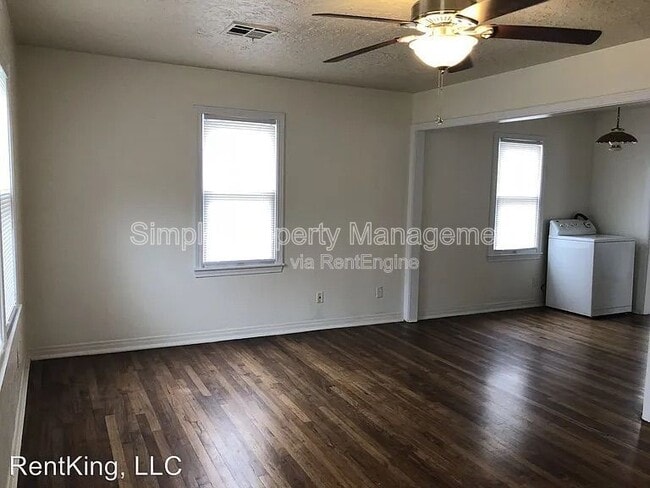 Photo - 509 W Tonhawa St
