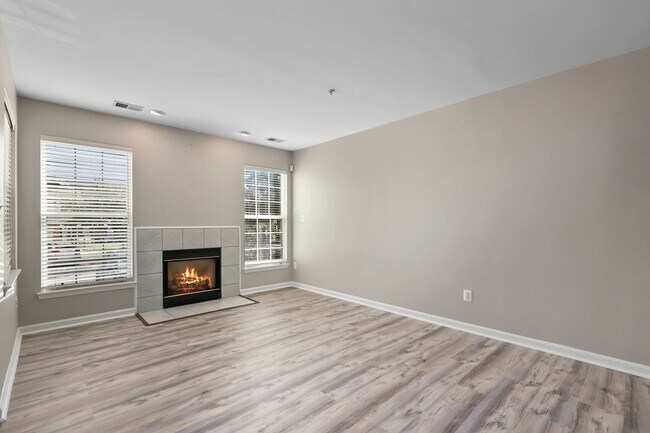 Photo - 25340 Lake Mist Square