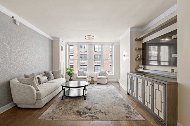 Photo - 1125 Maxwell Ln Unit 726