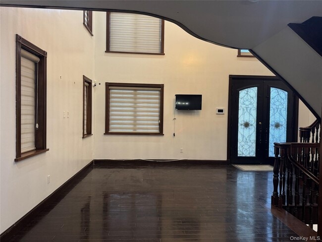 Photo - 18-02 150th St