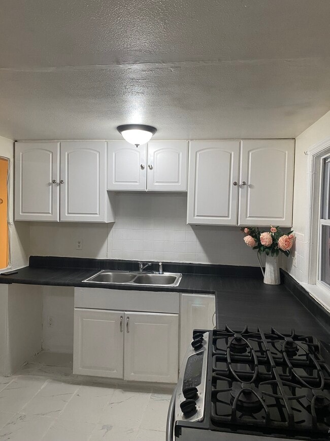 Photo - 4095 Washington St Unit 3