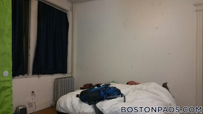 Photo - 56 Queensberry St Unit 6