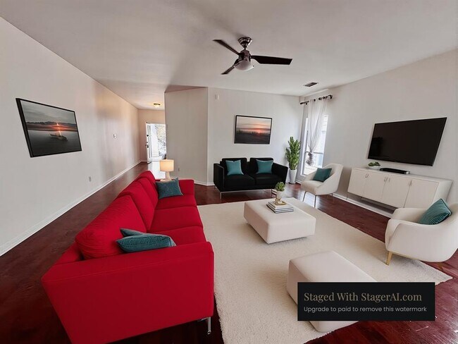 Photo - 2209 Independence Dr