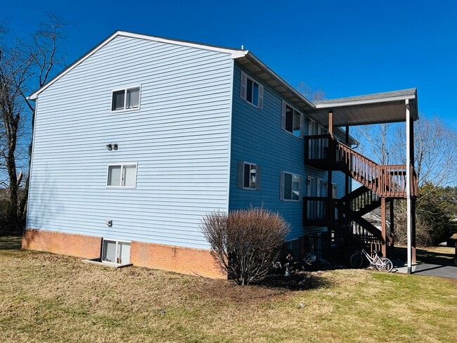 Photo - 3 Bedroom, 2 Bath Apartment Unidad 1802B