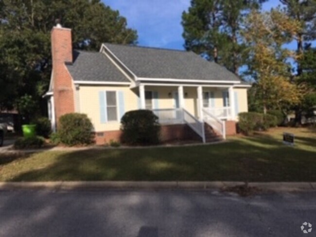 Building Photo - 3 Bedroom, 2 Bath in Northeast Columbia! Rental