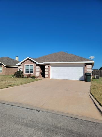 Photo - 318 Sugarberry Ave