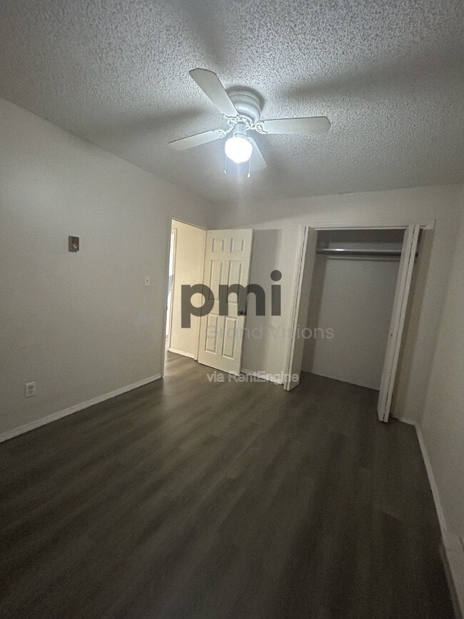 Photo - 24 W Buchanan Ave Unit 10