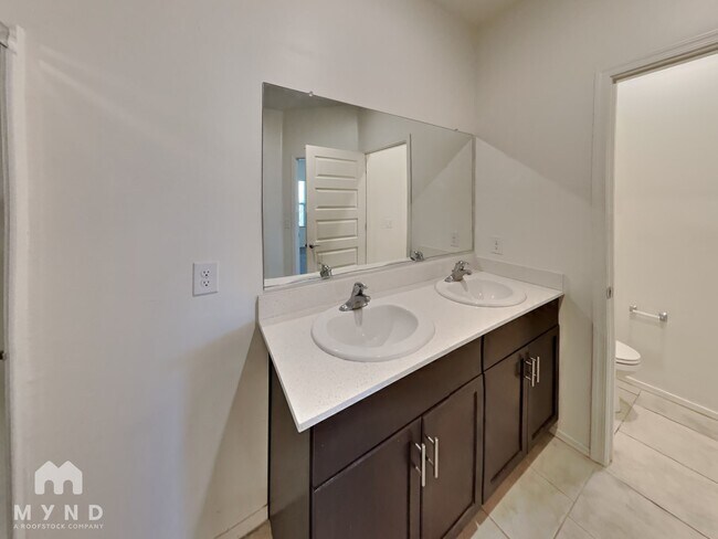 Photo - 2549 Calle Palta